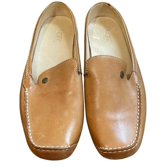 UGG Shoes - UGG Women’s Tan, camel Leather Slip On Loafers - size 10